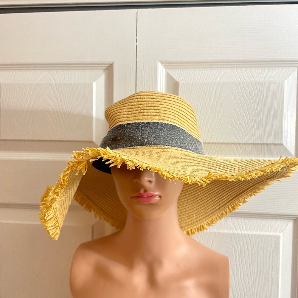 C.C adjustable string straw hat